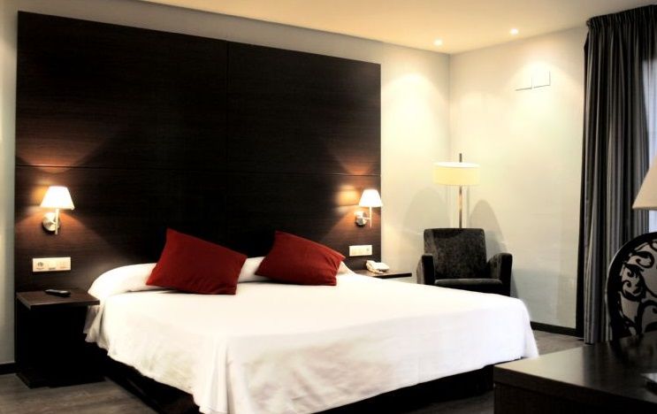 Canal Olimpic Hotel 3*